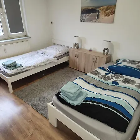 Monteurwohnung 3 In Direkter Naehe Zur Veltinsarena *