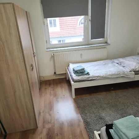 アパート Monteurwohnung 3 In Direkter Naehe Zur Veltinsarena *