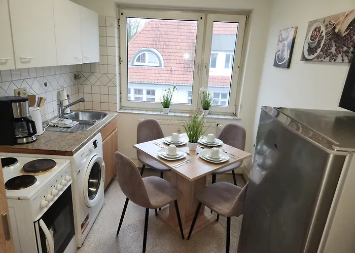 Monteurwohnung 3 In Direkter Naehe Zur Veltinsarena アパート ゲルゼンキルヒェン